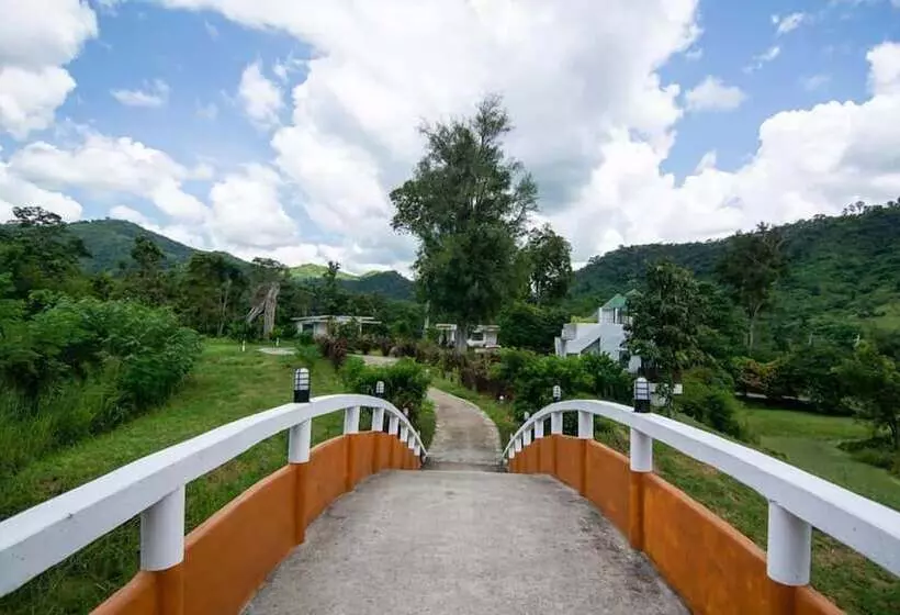 ホテル Khun Khao Tamnan Prai Resort