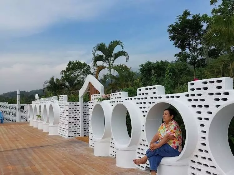 ホテル Khun Khao Tamnan Prai Resort