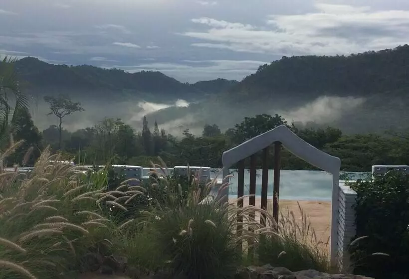 ホテル Khun Khao Tamnan Prai Resort