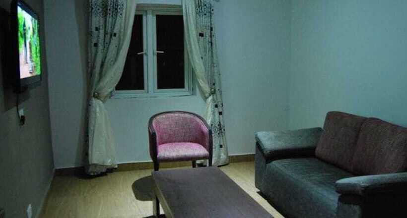 هتل Maranatha Suites