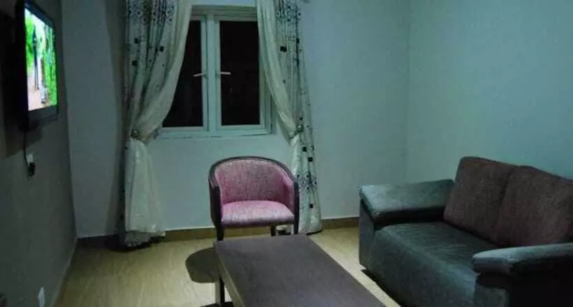 هتل Maranatha Suites