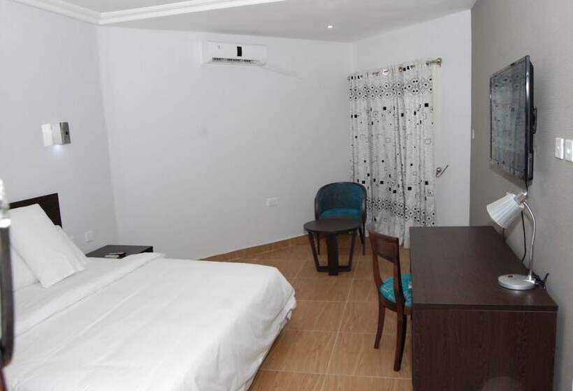 هتل Maranatha Suites