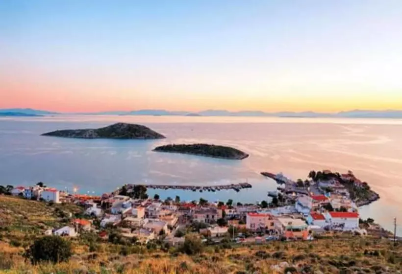 Hotel Megara