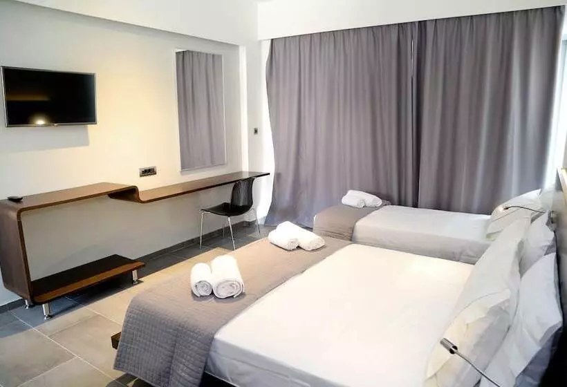 Hotel Megara