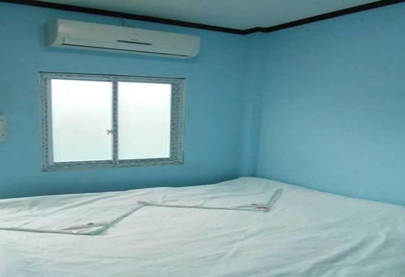 Lucky Backpacker Hostel