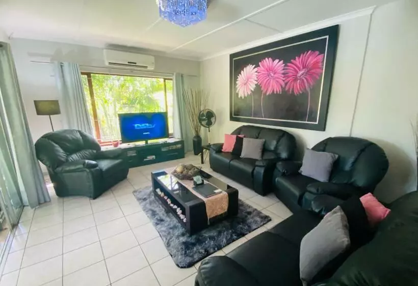 Pelican S Nest Holiday Home St Lucia