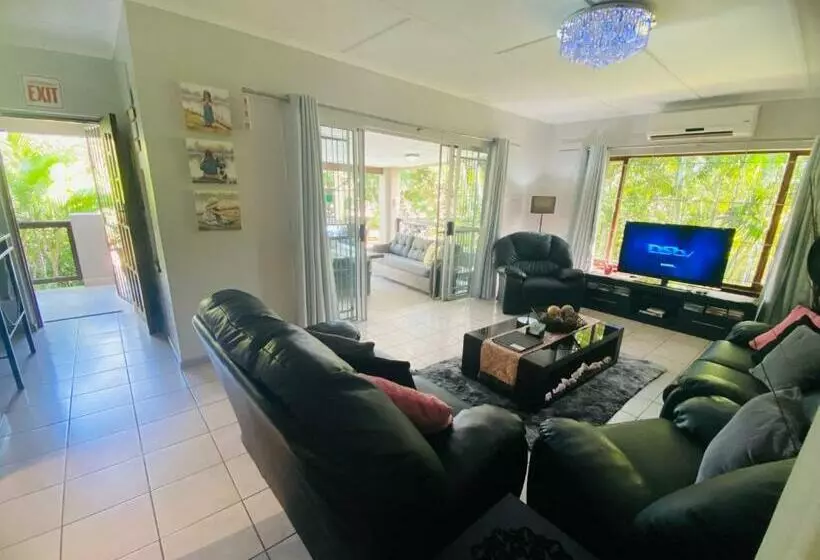 Pelican S Nest Holiday Home St Lucia