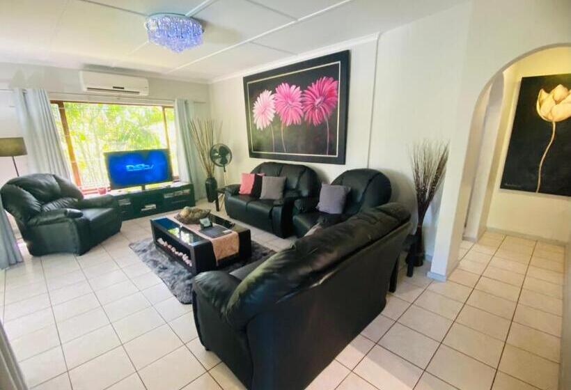 Pelican S Nest Holiday Home St Lucia