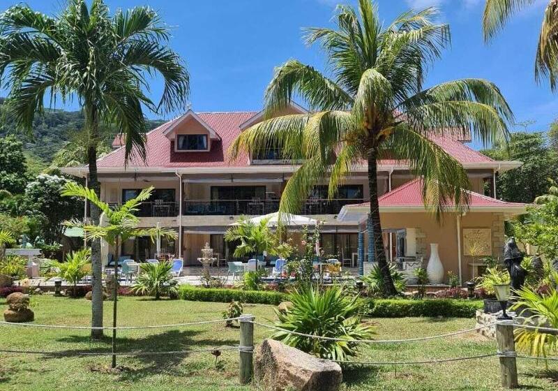 پانسیون Casa De Leela Self Catering Guest House