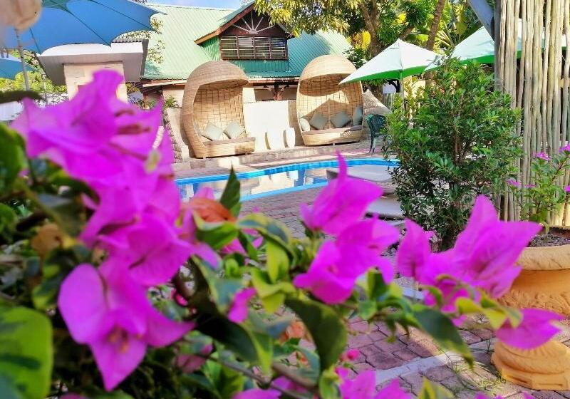 پانسیون Casa De Leela Self Catering Guest House