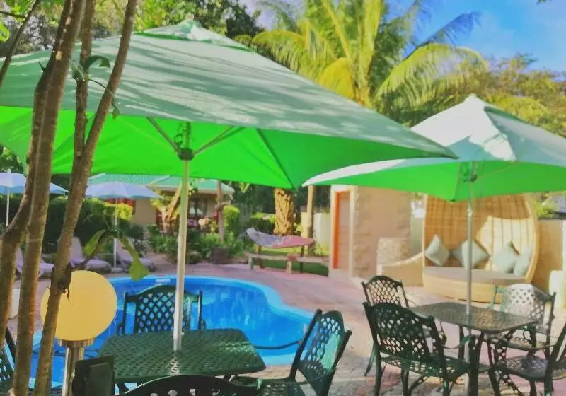 پانسیون Casa De Leela Self Catering Guest House