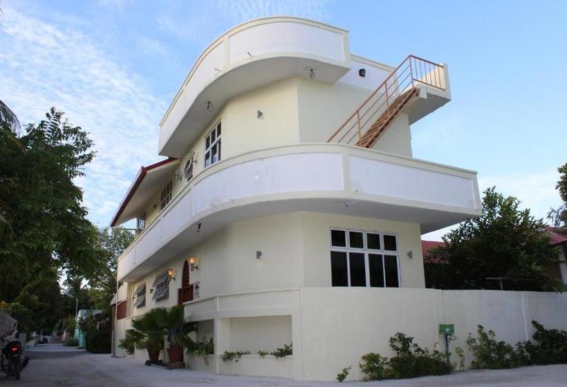 پانسیون Hanifaru Transit Inn