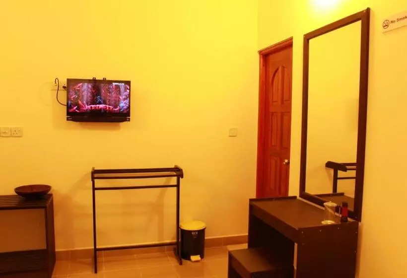 پانسیون Hanifaru Transit Inn