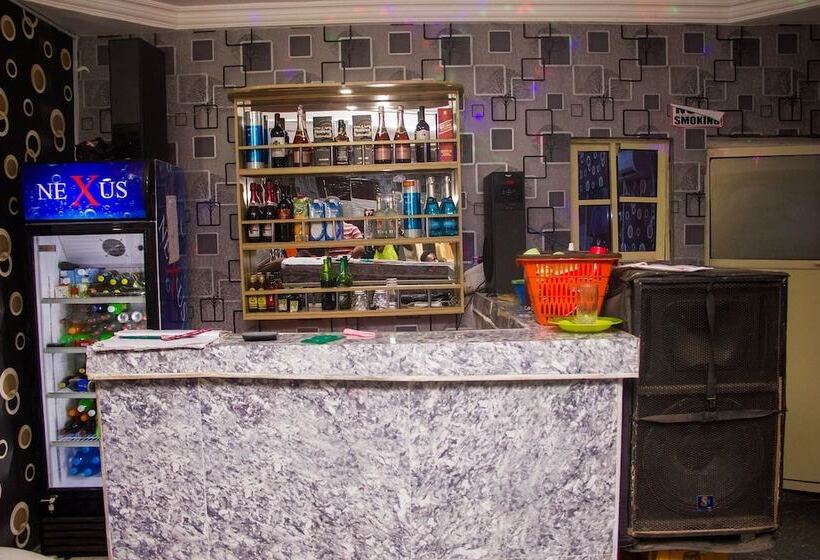 پانسیون Jinsaab Inn