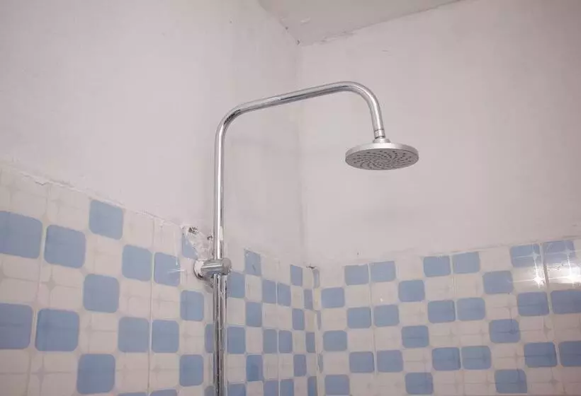 پانسیون Jinsaab Inn