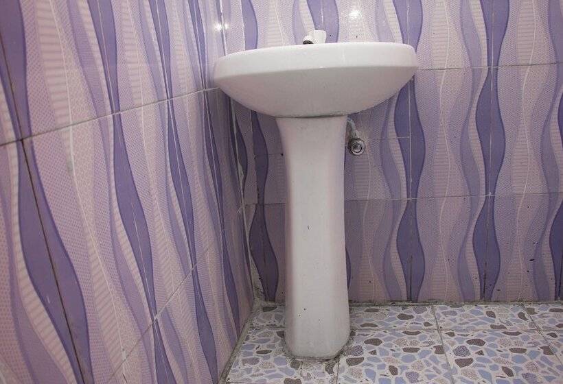 پانسیون Jinsaab Inn