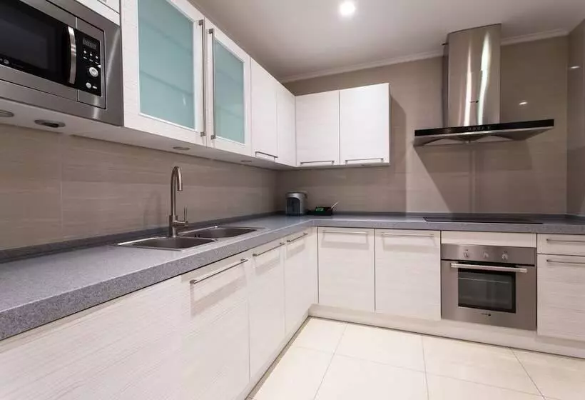 Qingdao Jinshan We Holiday Apt Wusi