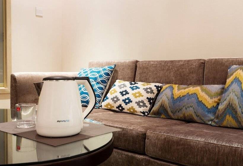 Qingdao Jinshan We Holiday Apt Wusi