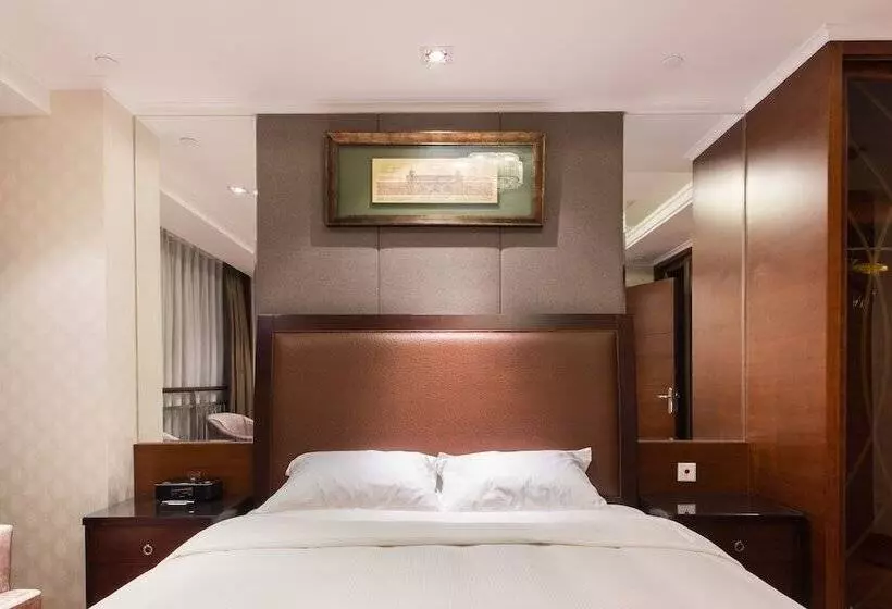 Qingdao Jinshan We Holiday Apt Wusi