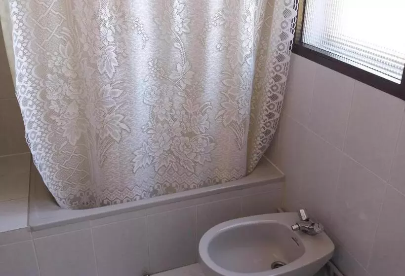 هاستل Centro San Viator