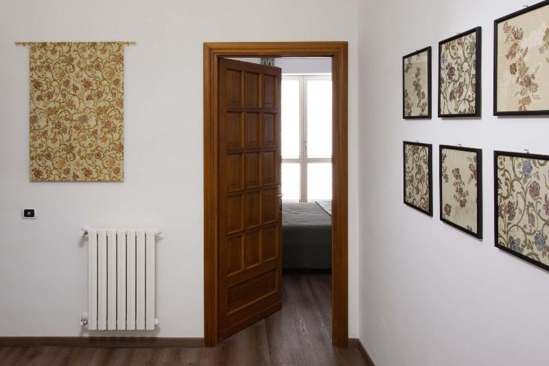 تختخواب و صبحانه L Insolita Reggia