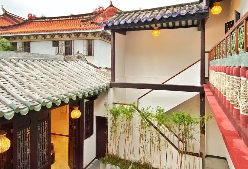 Chaozhou Hello Inn