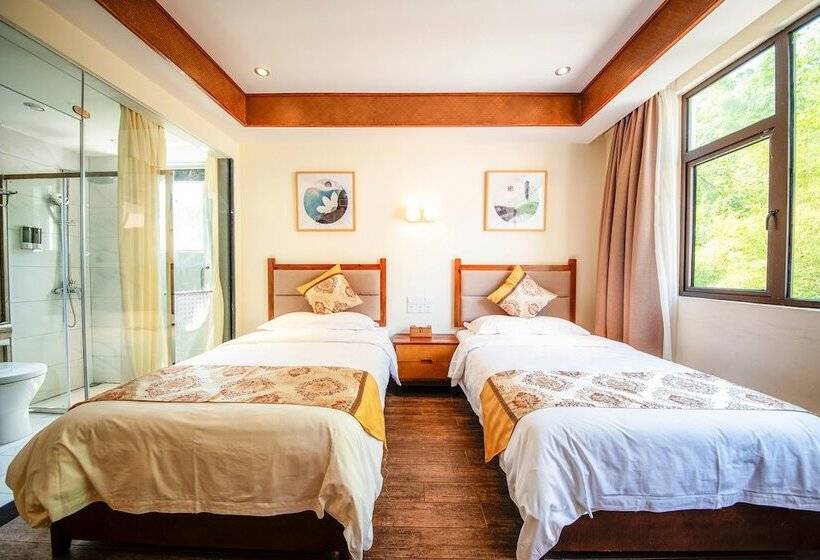 בית מלון כפרי Dongfang Tianshe Resort