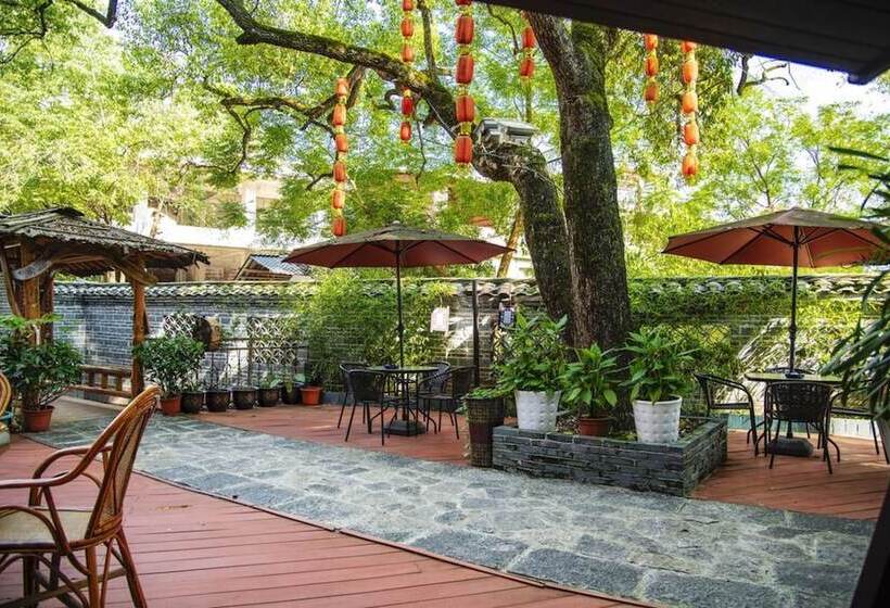 בית מלון כפרי Dongfang Tianshe Resort