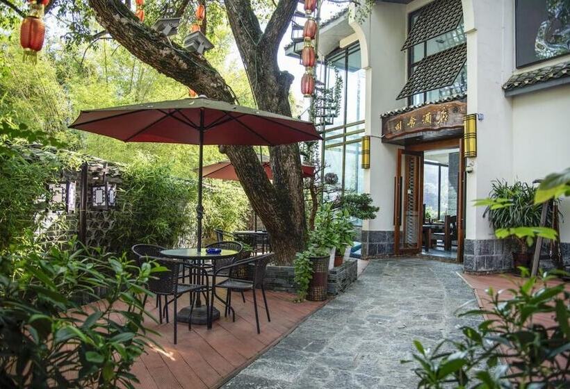 בית מלון כפרי Dongfang Tianshe Resort