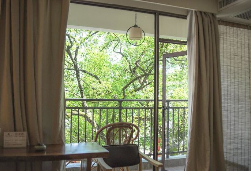 בית מלון כפרי Dongfang Tianshe Resort