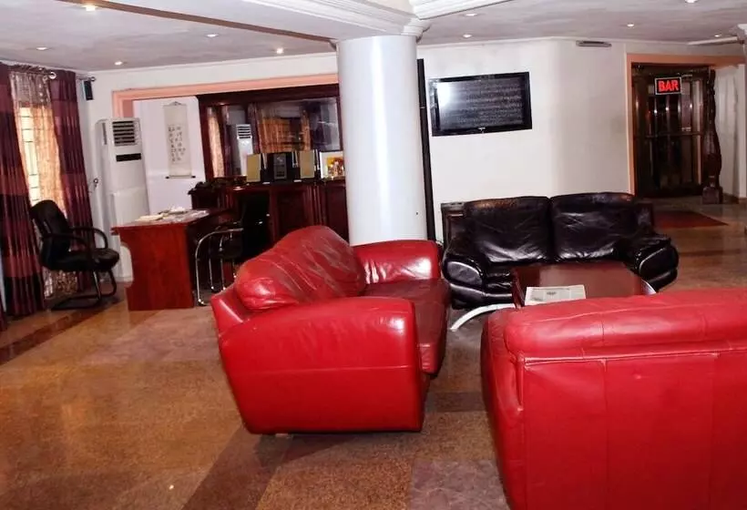 Hotel Garden City Marriott