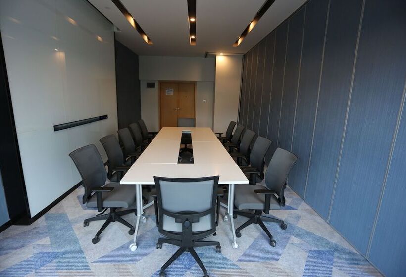 Otel Holiday Inn Express   Wuhan Optical Valley, An Ihg