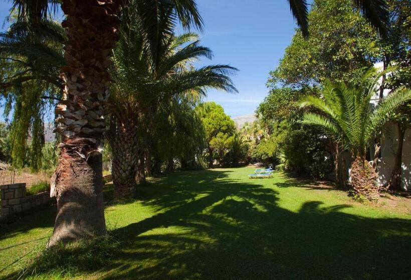 פנסיון Damnoni Paradise