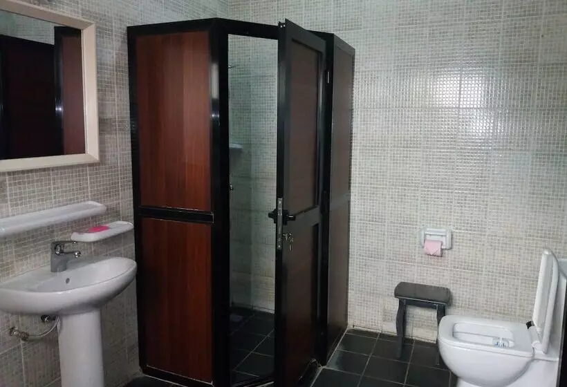 پانسیون L Almamya Hôtel & Résidence