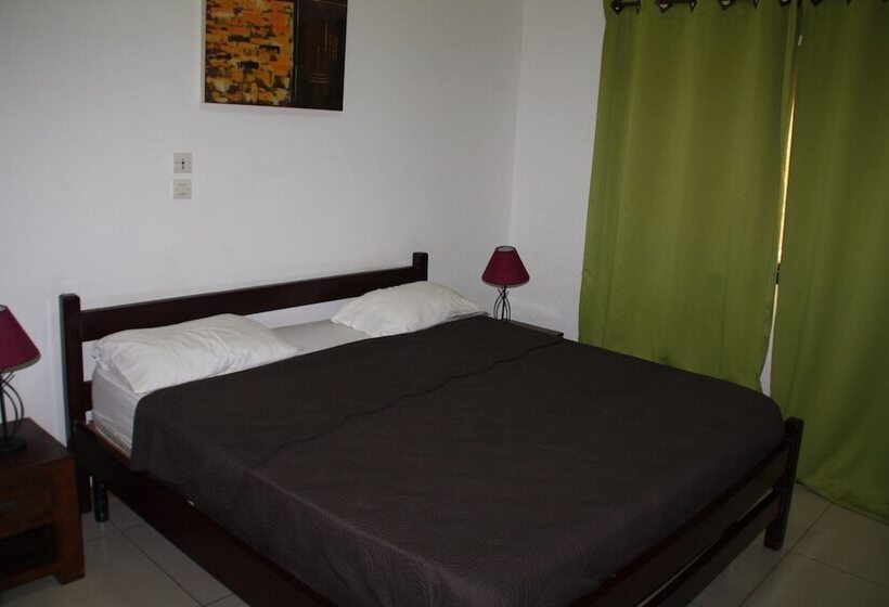 Пансион L Almamya Hôtel & Résidence