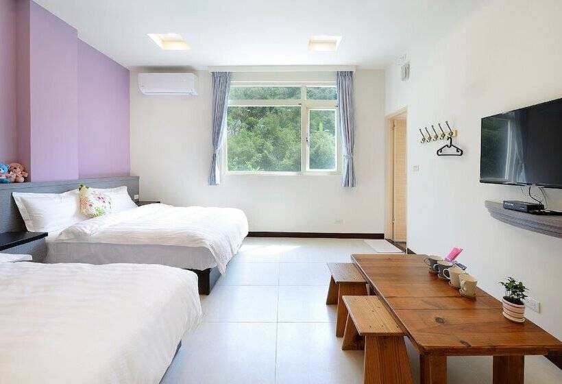 تختخواب و صبحانه Fish Home 15