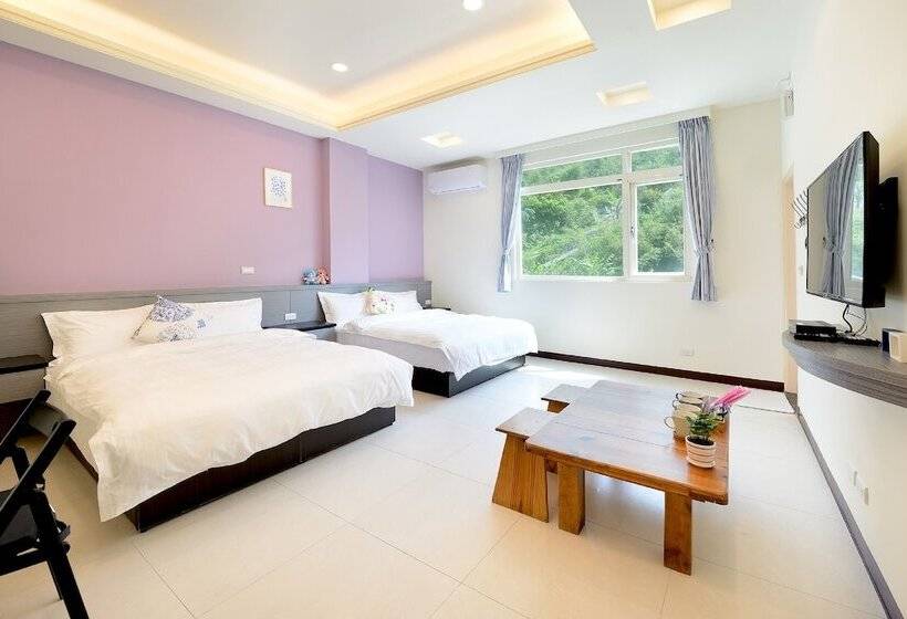 تختخواب و صبحانه Fish Home 15