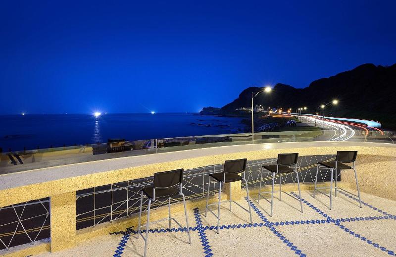 تختخواب و صبحانه Fish Home 15