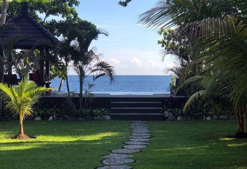 Devi's Place Tejakula