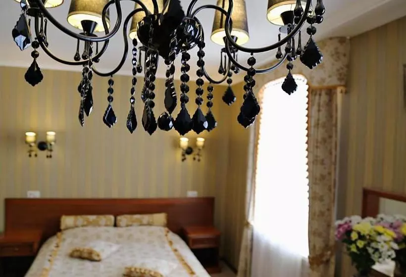مسافرخانه Metallurg