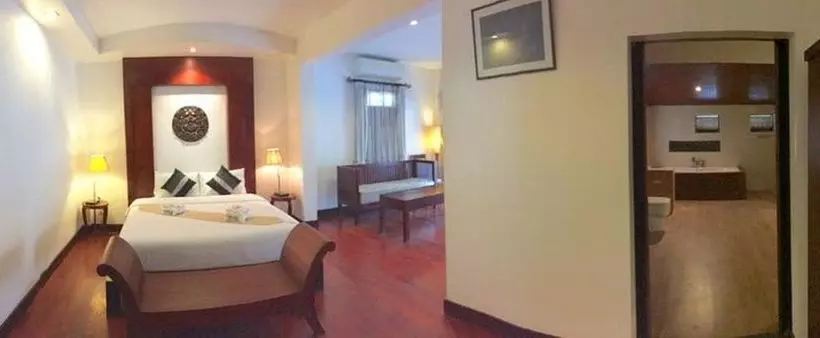 ホテル Akira Luang Prabang