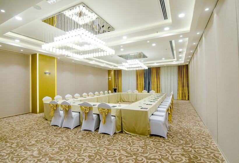 هتل Al Murooj Grand