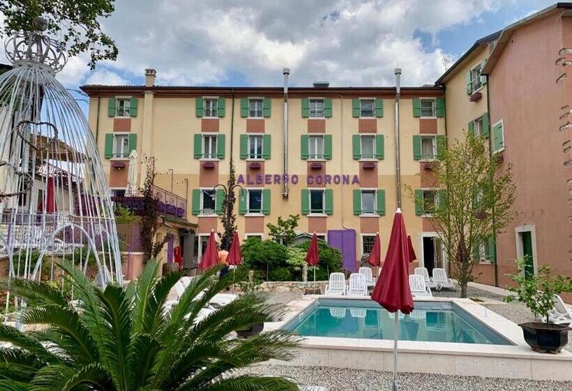 בית מלון כפרי Corona