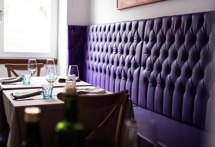 בית מלון כפרי Corona