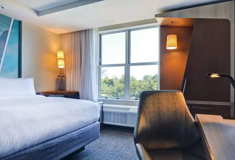 Hotelli Courtyard By Marriott Jackson Madison