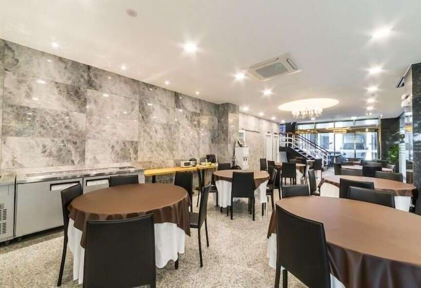 ホテル Gimpo Pentastar