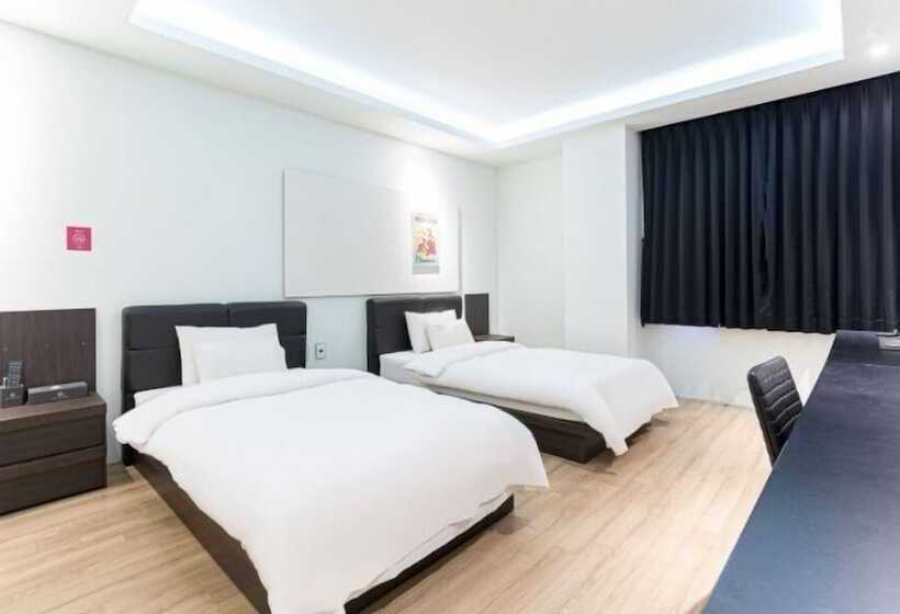 ホテル Gimpo Pentastar