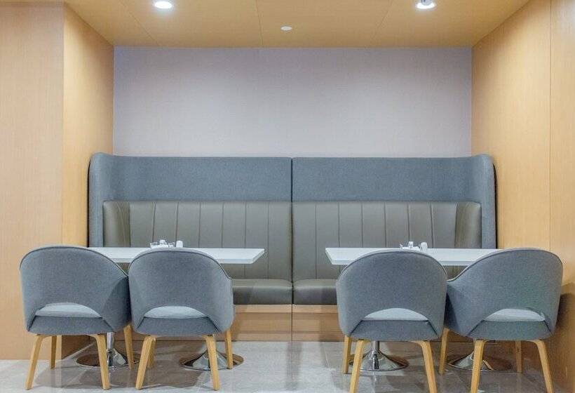 ホテル Holiday Inn Express Ya An City Center By Ihg