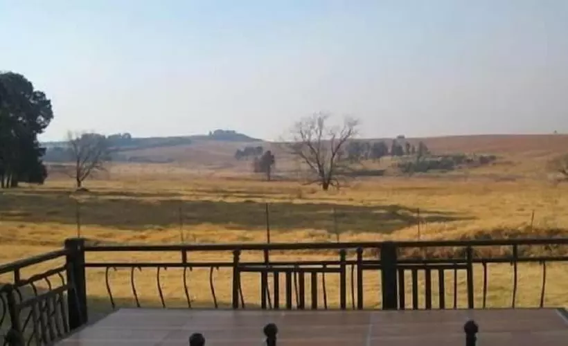 Hotelli Hoyo Hoyo Machadostud Lodge