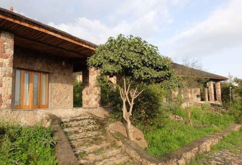 هتل Mezena Resort & Spa